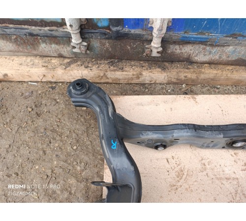 Балка подвески задняя, подрамник