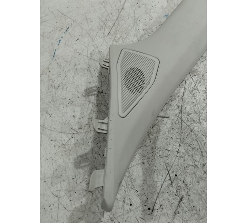 Обшивка стойки лобового стекла левая