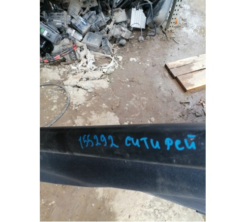 Шторка багажника