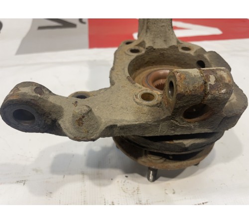 Кулак поворотный перед. лев.