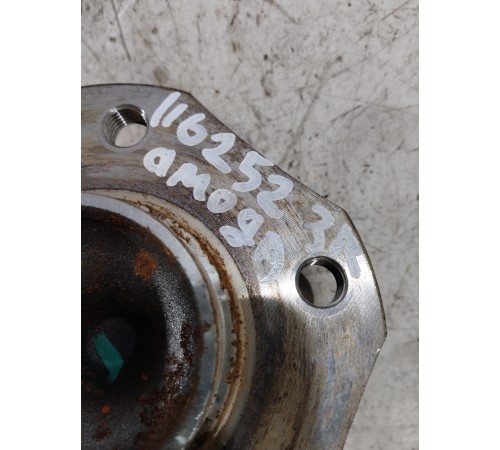 Ступица задняя правая