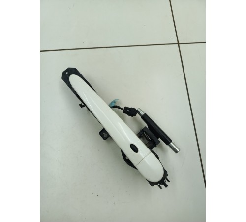 Ручка двери передняя левая наружная