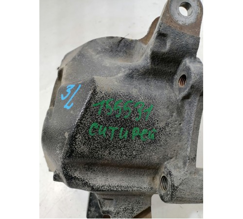 Кулак поворотный задний левый