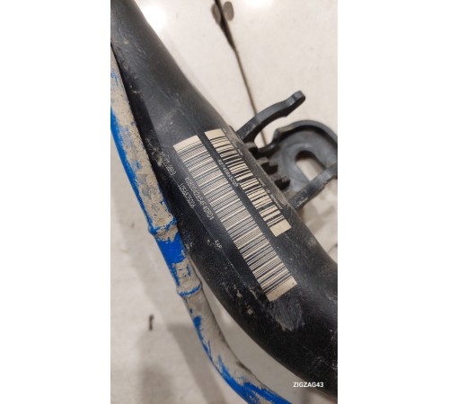 Горловина топливного бака