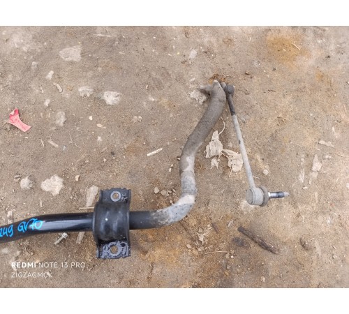 Стабилизатор передний