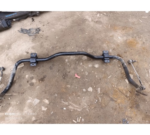 Стабилизатор передний