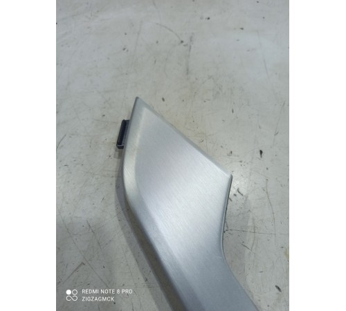 Накладка салона декоративная передняя левая