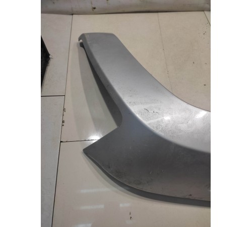 Накладка крыла (передняя, правая)