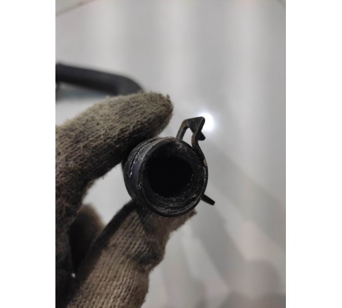 Патрубок радиатора