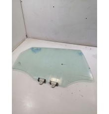 Стекло задней правой двери