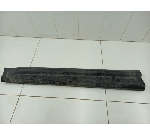 Накладка двери передняя левая