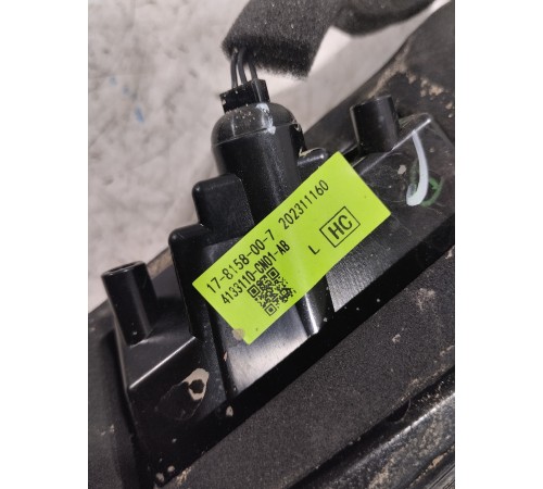 Фонарь крышки багажника левый внутренний