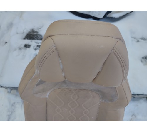 Сиденье (переднее левое)