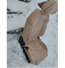 Сиденье (переднее левое)