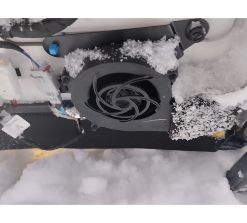 Сиденье (переднее левое)