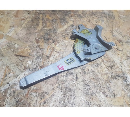 Стеклоподъемник задний правый