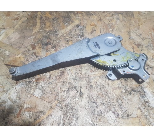 Стеклоподъемник задний правый