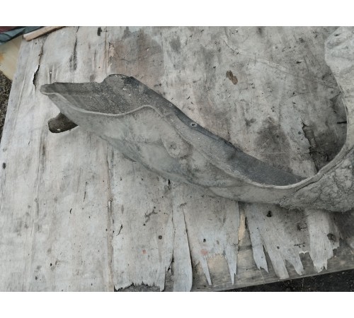 Локер подкрылок задний правый