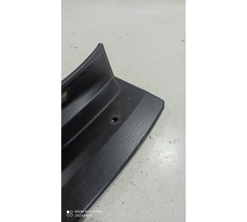 Накладка крышки багажника левая верхняя