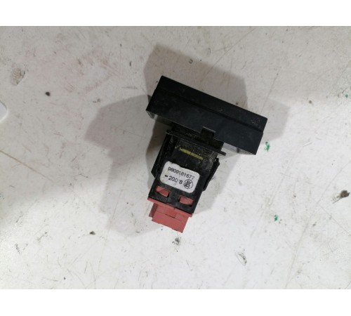 Кнопка аварийной сигнализации