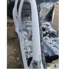 Стойка лобового стекла правая