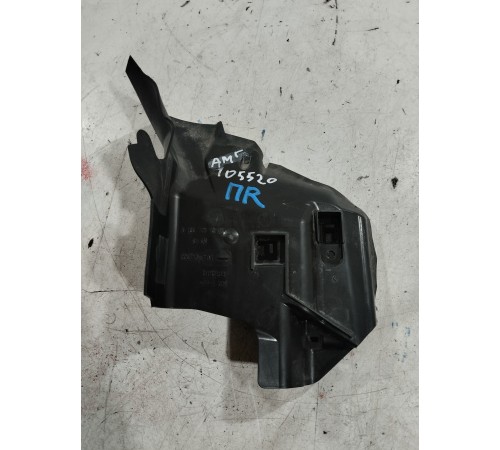 Кожух замка двери (передний, правый)