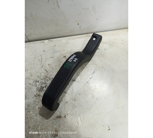 Накладка петли багажника правая