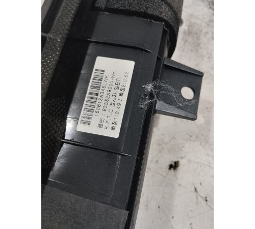 Шторка двери выдвижная солнцезащитная (задняя левая)