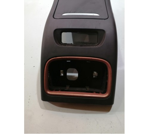 Накладка центральной консоли задняя