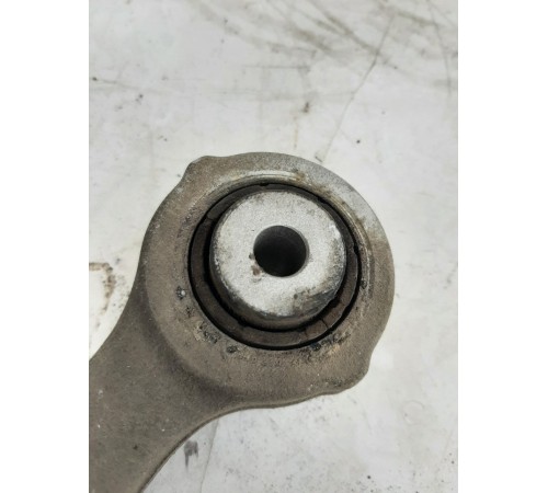 Рычаг подвески(задний правый)