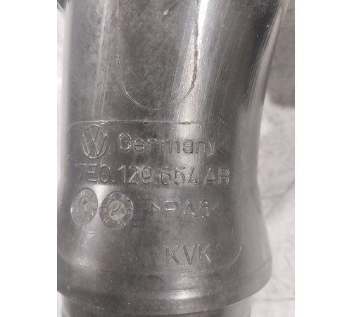 Патрубок воздушного фильтра