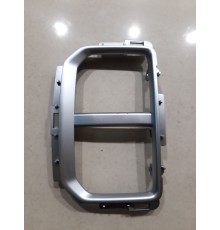 Декоративная накладка воздуховода задней части центральной консоли