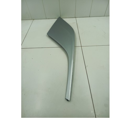 Накладка крыла задняя правая
