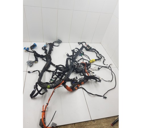 Электропроводка подторпедная