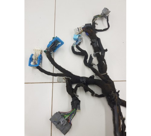 Электропроводка подторпедная