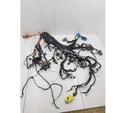 Электропроводка подторпедная