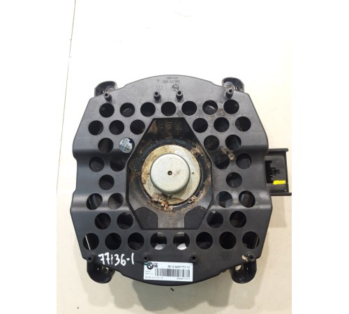 Динамик двери (передний, правый)