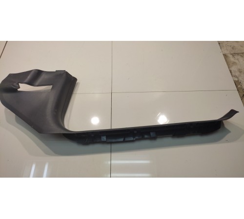 Накладка на порог (внутренняя, передняя, правая)