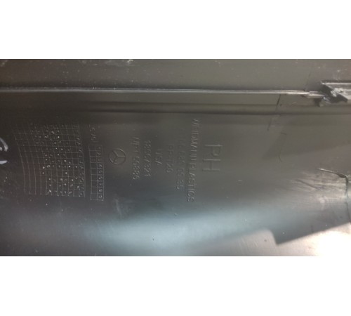 Накладка на порог (внутренняя, передняя, правая)