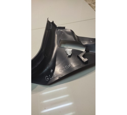 Накладка на порог (внутренняя, передняя, правая)