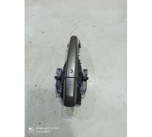 Ручка двери (передняя правая внешняя)