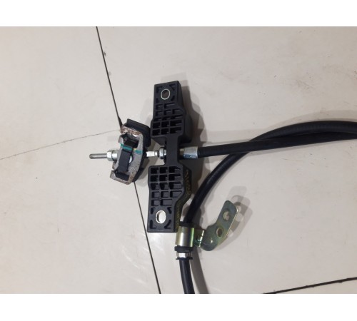 Трос ручника центральный