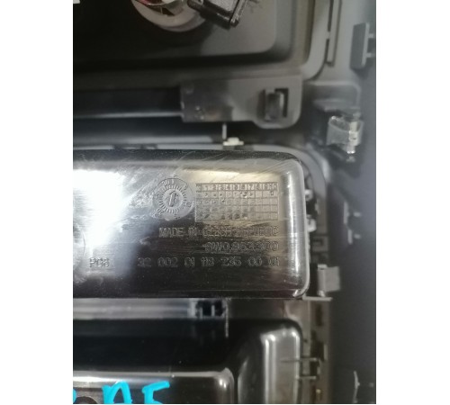 Накладка центральной консоли задняя