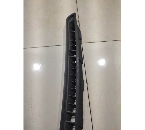 Воздуховод салона (передний , левый)