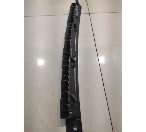 Воздуховод салона (передний , левый)