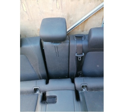 Задний ряд сидений