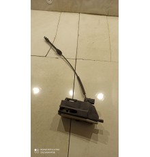 Замок двери правый