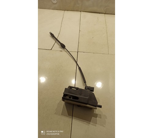 Замок двери правый