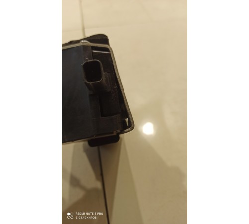 Замок двери правый