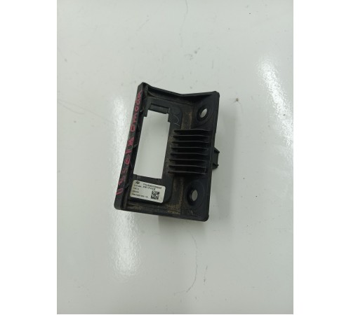 Накладка кнопки открывания багажника